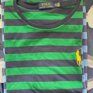 Polo Ralph Lauren crew neck tee shirt w/stripes. XL in size